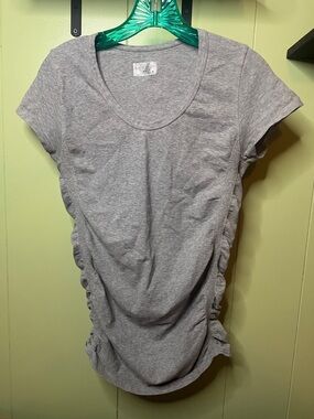 Athleta Light Gray Scoop Neck Ruched Side Tee